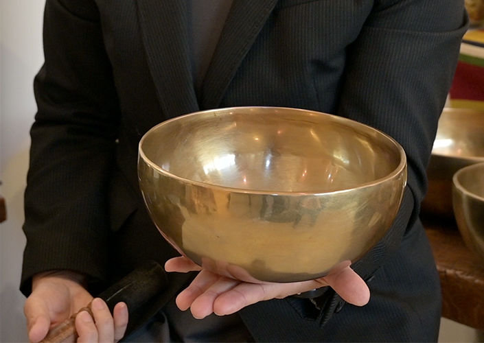 シンギングボウル ティハール 22cm D音 シンギングボウル ティハール 22cm D音 - メルカリ